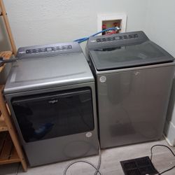 Washer N Dryer Set