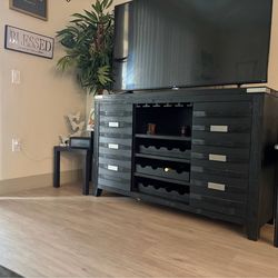 Entertainment Bar Stand