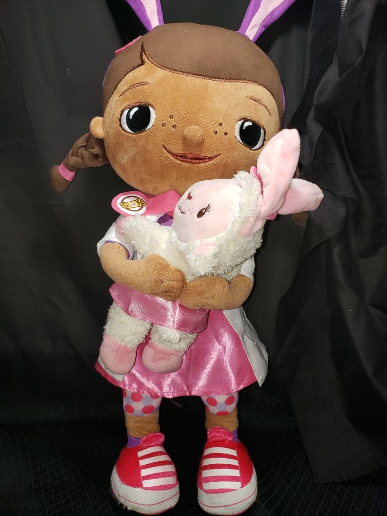Jumbo Doc Mcstuffin doll with her bunny 21"