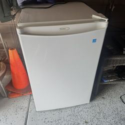 Danby mini refrigerator