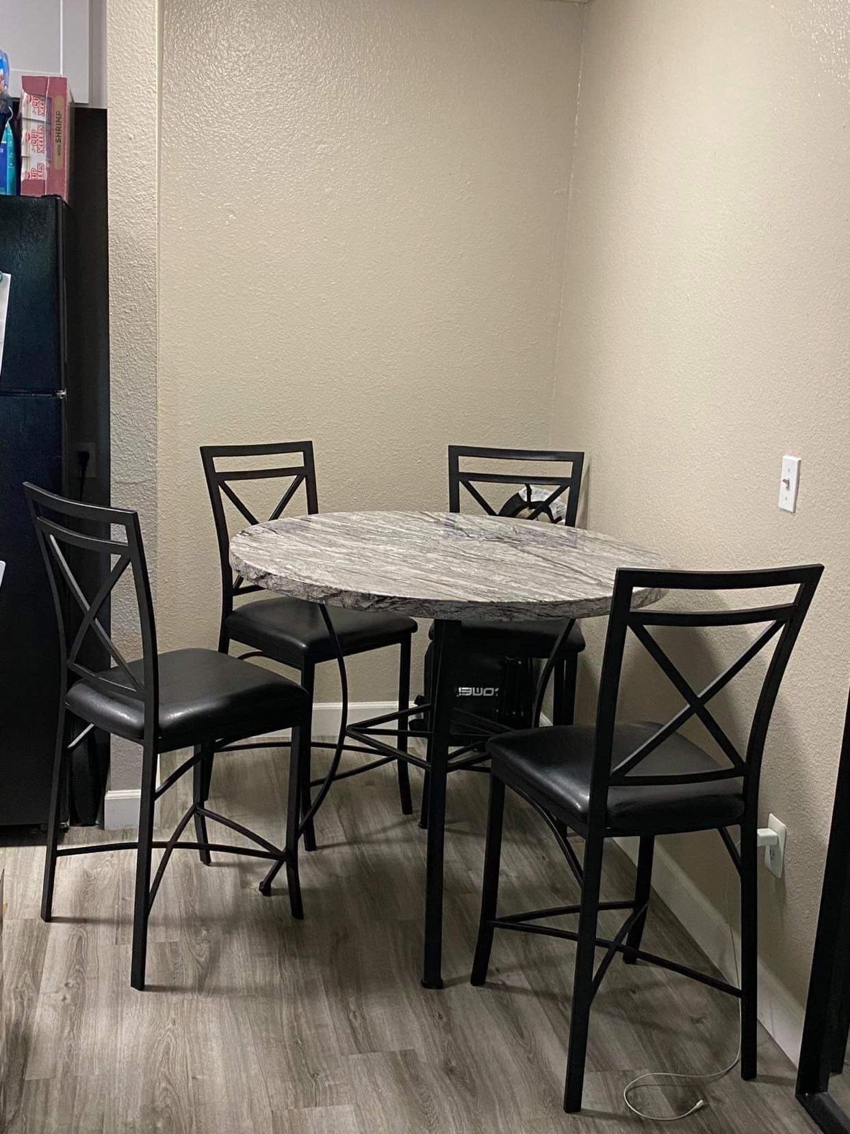 5 Piece Dining Table