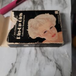 Pin Up Girls Cards
