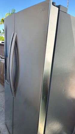 LG Refrigerator