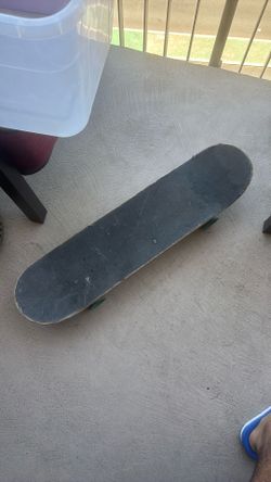 Skate board