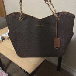 Michael Kors Purse 