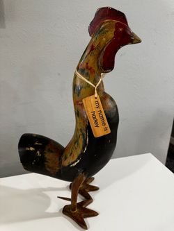 🪵 Vintage Folk Art Wooden Rooster Figurine – "Harley"