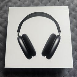 Brand New AirPod Max Midnight USBC