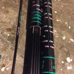 28 Beman Hunter Small Diameter Arrows shafts 70/90 + 12 Points