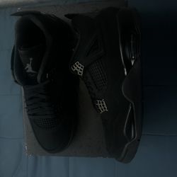 Jordan 4 black cats size 11.5