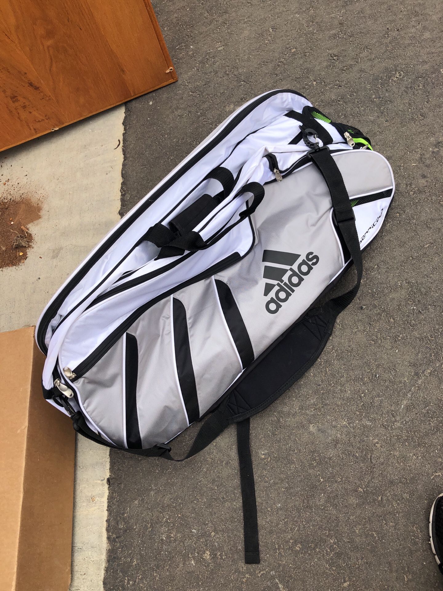 6 racket adidas tennis bag