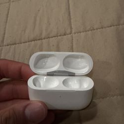 AirPods Pro 2 Lightning Case Only 