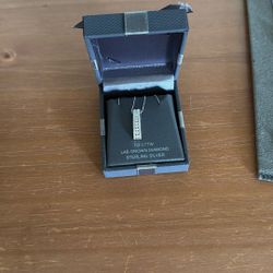 Necklace NEW 