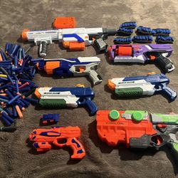 8 Nerf Gun Lot