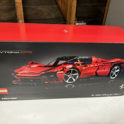 LEGO 42143 Technic Ferrari Daytona SP3 BRAND NEW SEALED