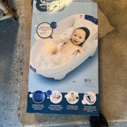 Baby Bath With Scale Brand New In Box 