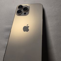 IPhone 13 Pro Max {Rose Gold) Great Condition . Unlocked 