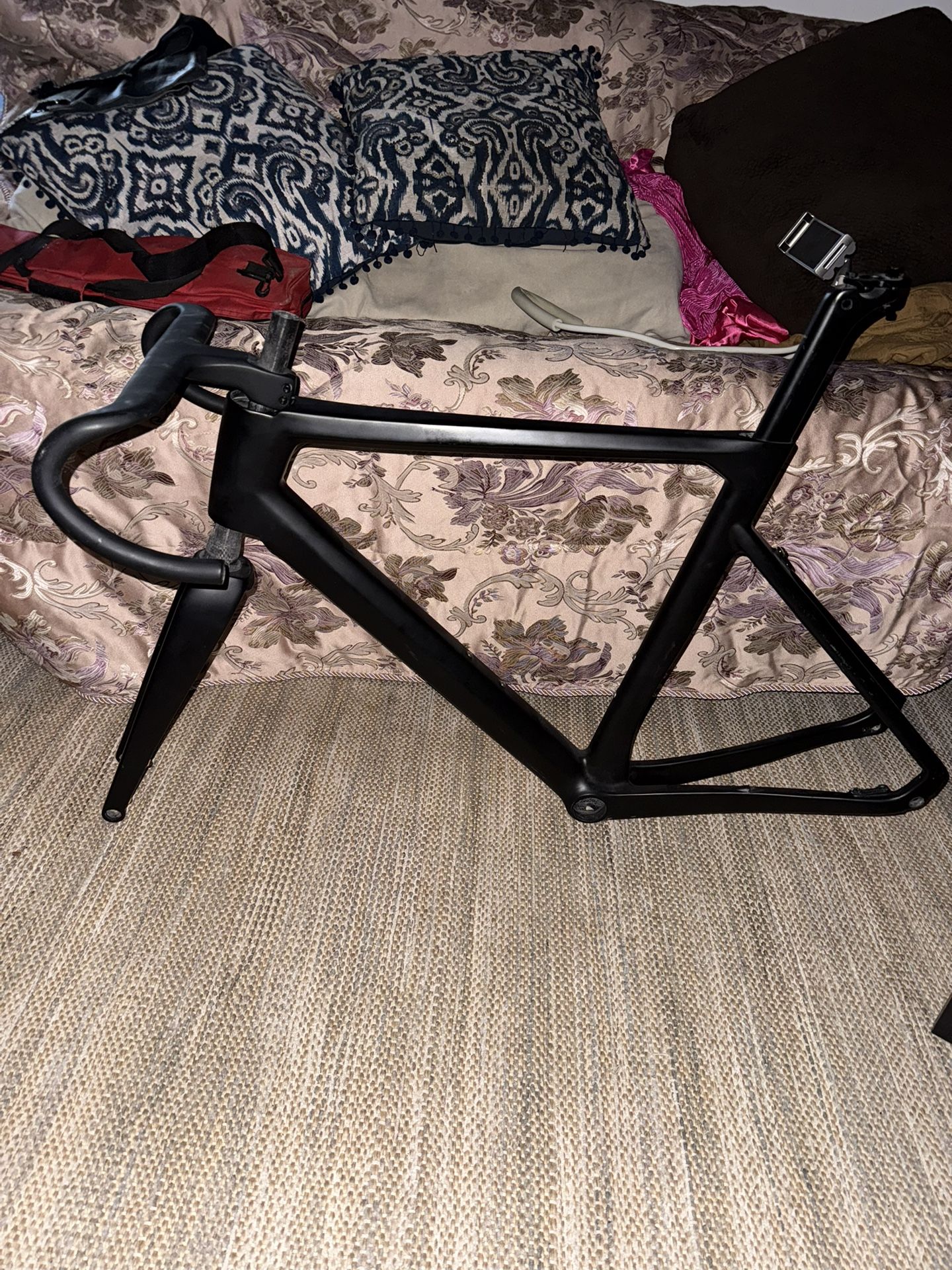 Carbon Fiber Frame Don’t Know Brand