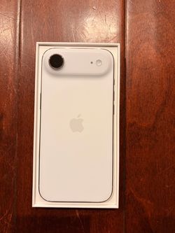 Brand New Unlocked Apple 🍎 iPhone AIR (White) 256GB