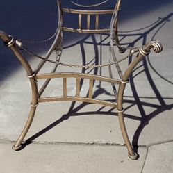 Dinning Table Glass And Iron + 6 Iron Chairs