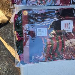 Halloween Costumes 