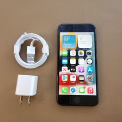 iPhone 8 - UNLOCKED - Like New 