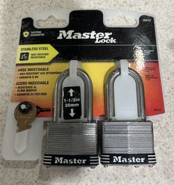 Master Lock Stainless Steel Padlocks 2-pack 1-1/2in
