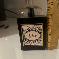 Cucci bloom perfume