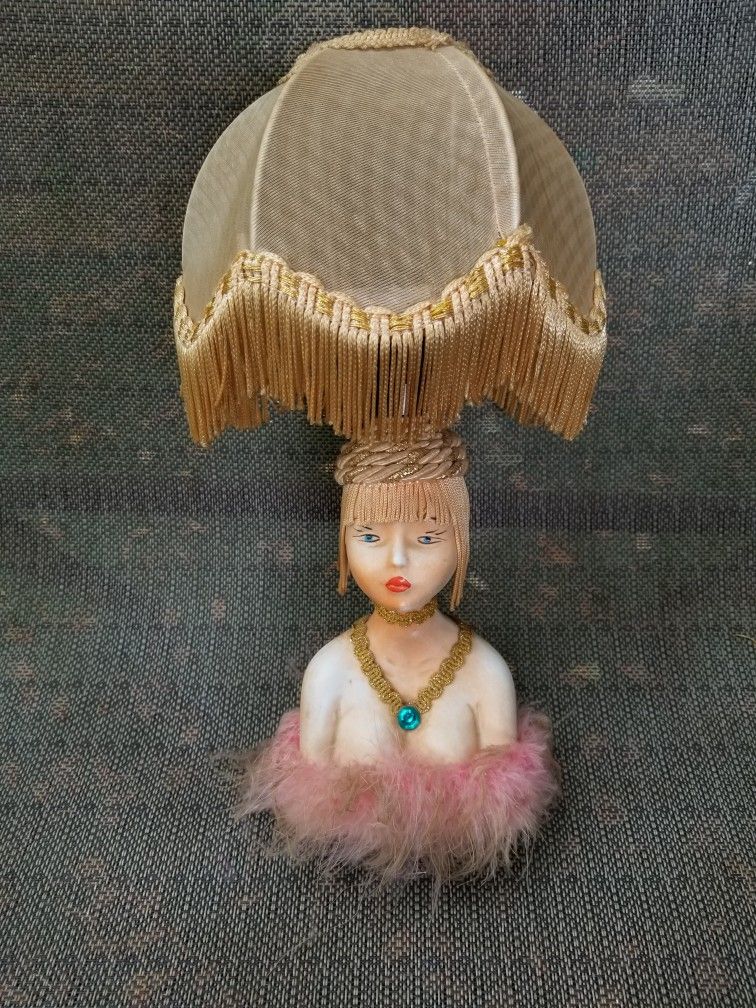 Rare, VINTAGE Lady Lamp