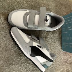 New Puma Little Kids Sneakers Size 12.5
