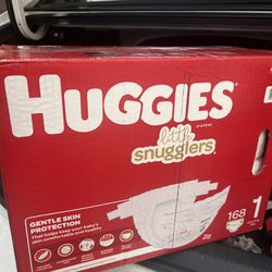 Huggies Little Smugglers 