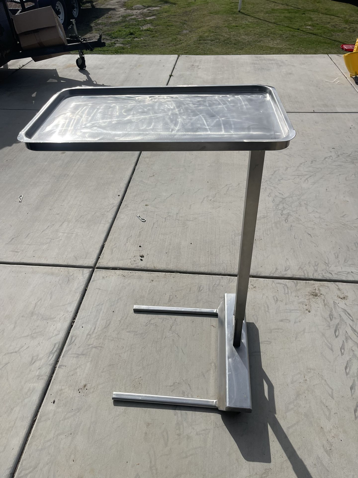 Over bed Hospital Standing Tray $100