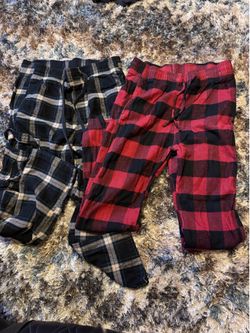 2 pairs Hollister sleep pants  Size medium men’s