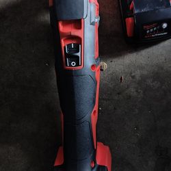 Milwaukee M18 Cordless Oscillating Multi-Tool,