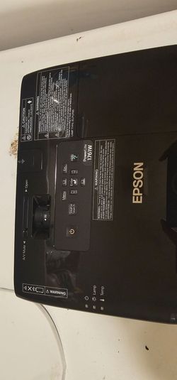Epson PowerLite 1761W, WXGA, Wireless, 2600 Lumens Color Projector