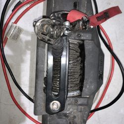 Traveller X Winch 12v 6,000lbs