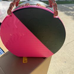 LOL Beauty Salon - Carrying Case