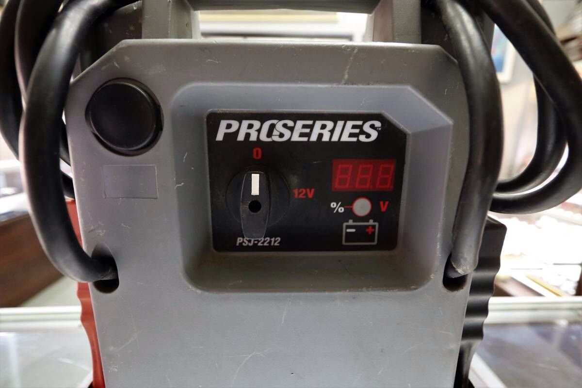 * Schumacher PSJ2212 DSR ProSeries 2200 Peak Amps Jump Starter for