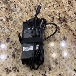 Dell Adapter Laptop Power Supply - 90w