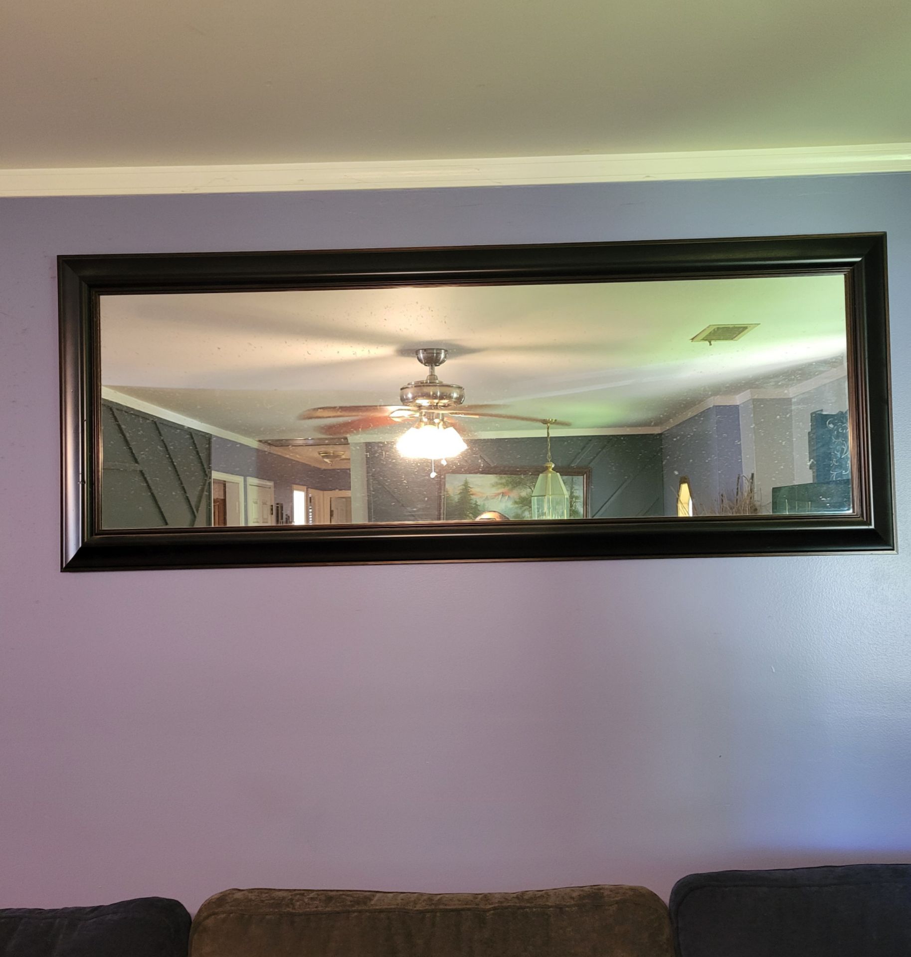 Wall mirror