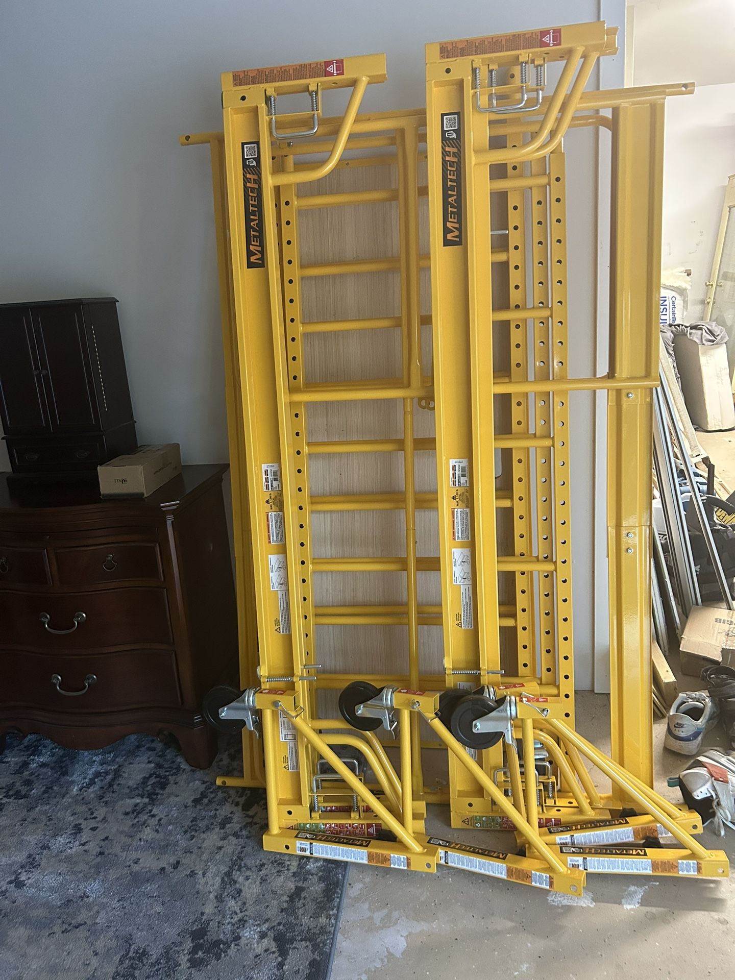 Router And Scaffold