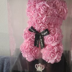 Pink rose bear