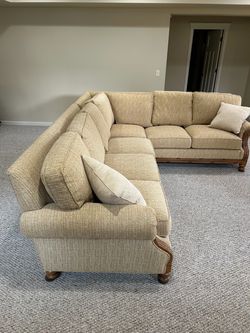 Bali Hai Island Estate Sectional like new. Non smoke, no pet.
