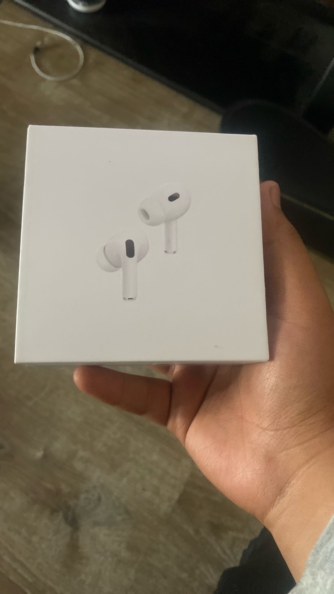 AirPods