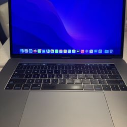 MacBook Pro 2017 i7 1TB Touch Bar