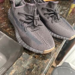 Yeezy 350 Cinder 
