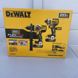 20V Flex Advantage Hammer / Impact Driver, 5 Ah Batteries,Fast Charger & BAG