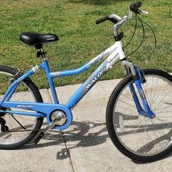 Avalon 7 speed comfort bike sale