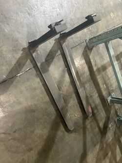Standard forklift forks