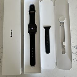 Apple Watch SE 40mm 1st Generation 