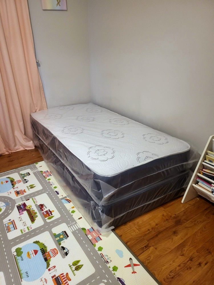 NEW TWIN SIZE SET MATTRESS AND BOX SPRING 2PCS